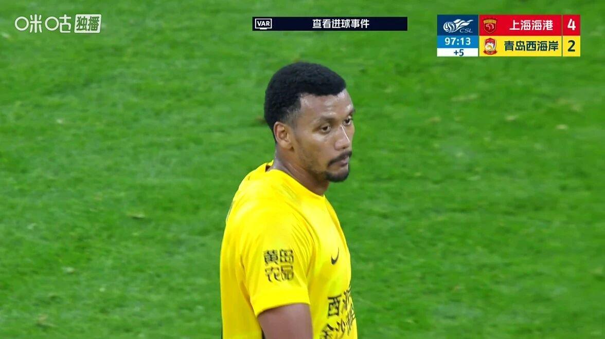 开云平台-下半场连轰4球!卫冕冠军4-1夺赛季首胜,西海岸2战丢6球遭连败